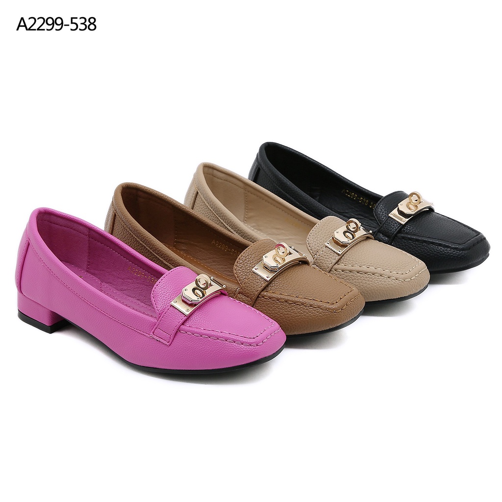 togo Leather With Buckle Block Heel A2299-538