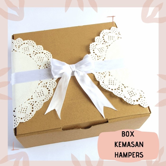 

ARS04 HAMPERS MUKENA DAN 2 SET SAJADAH BOX EKSKLUSIF