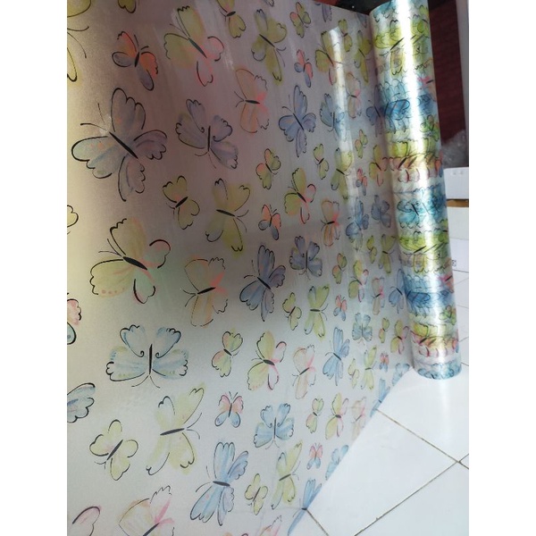 pelapis kaca/stiker kaca sandblast motif kupu-kupu warna