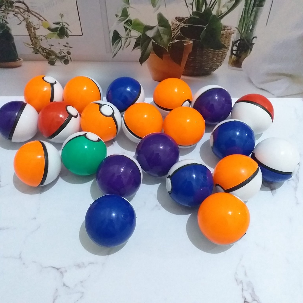 10 Pcs Mainan Bola Pokemon Lempar Mini Termurah / Mainan Koleksi Bola Karakter Pokemon Pikachu