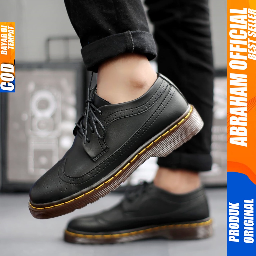 Abraham Wingtif - Sepatu Boots Pantofel Pria Low Boot Docmart Hitam