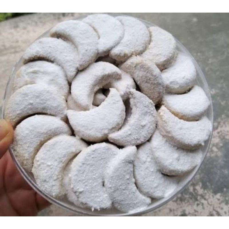 

KUE KERING PUTRI SALJU 500gr