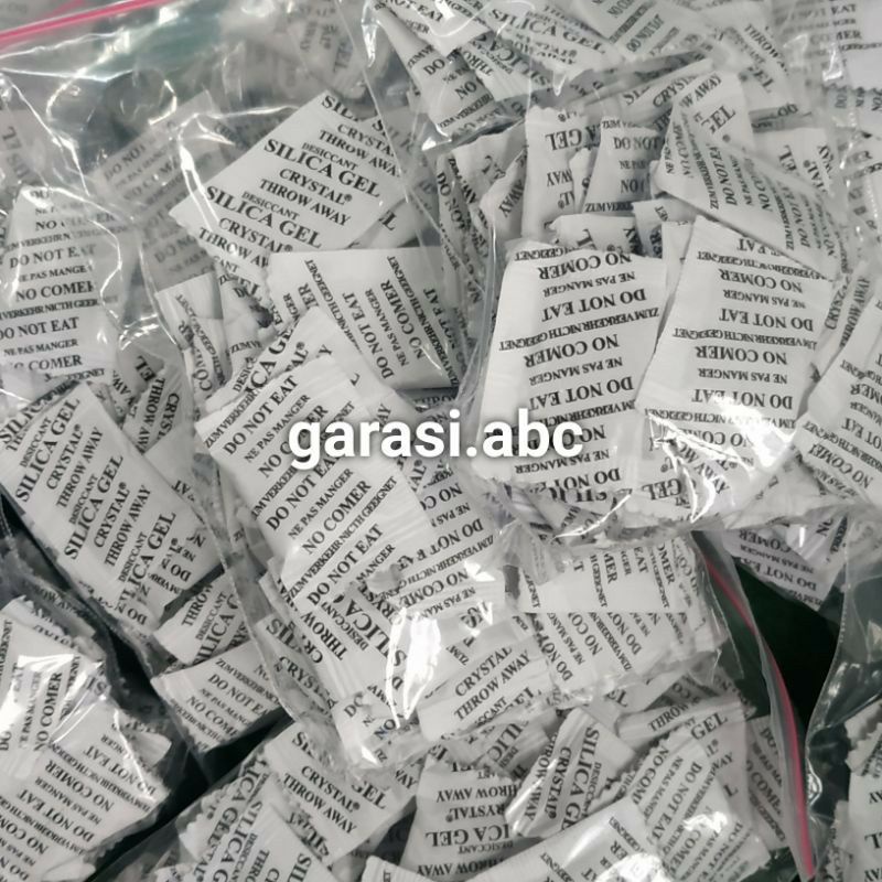 Silica Gel Alami Food Grade 100 Gram Pengawet Makanan Sepatu Baju Penyerap Lembab Air Basmi Jamur Se