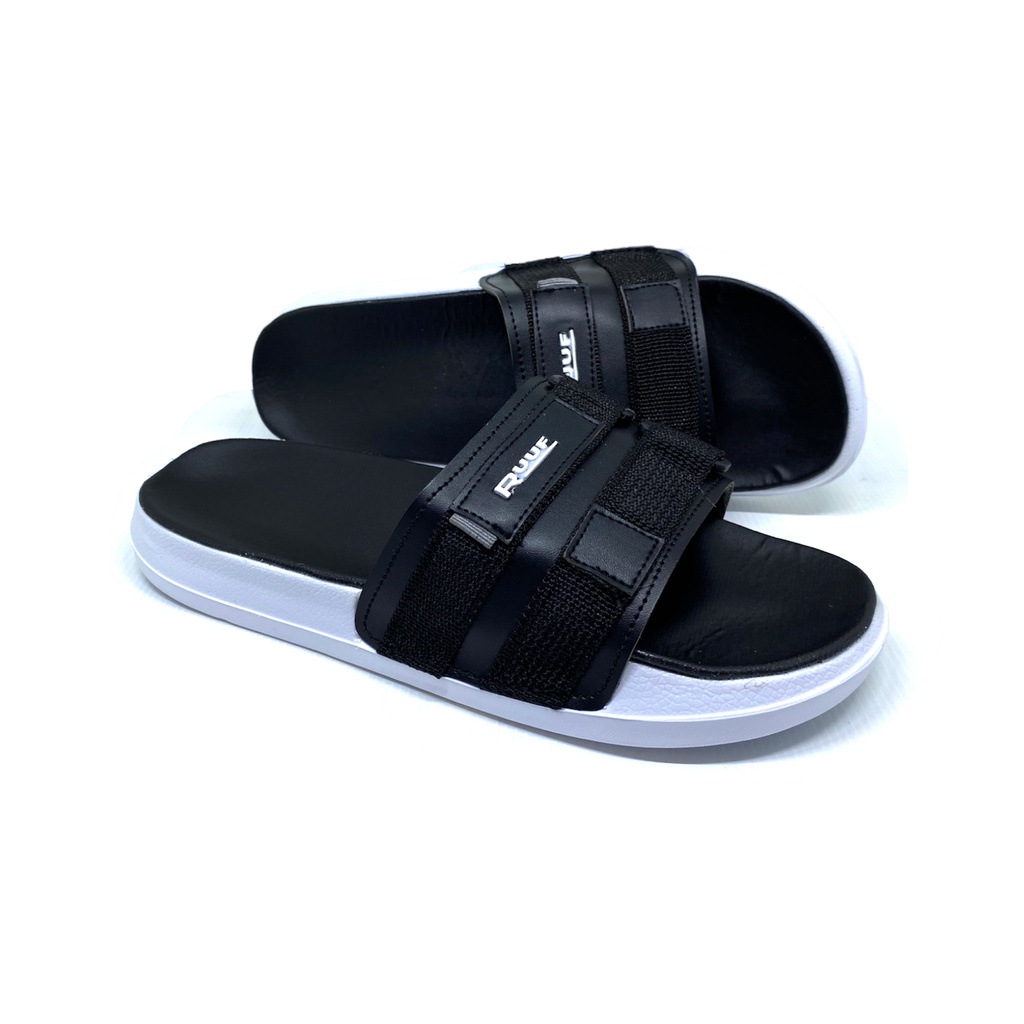 Ruuf - Bundling 0208 Slide Sandal dan A04 Black T-Shirt