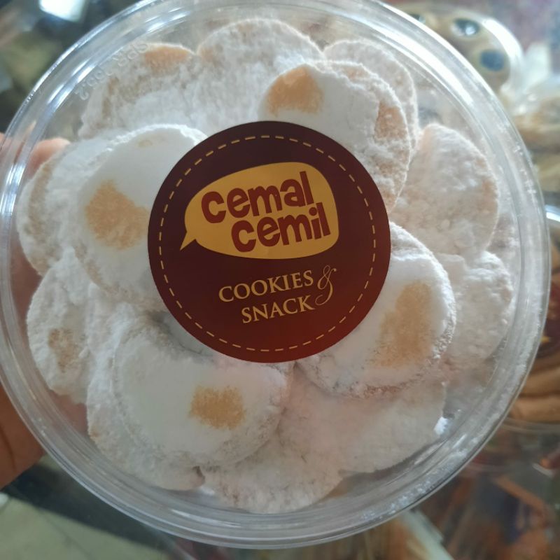 

putri salju kue kering 250gr