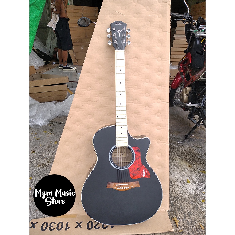 Gitar Akustik Taylor neck utuh Packing Kayu