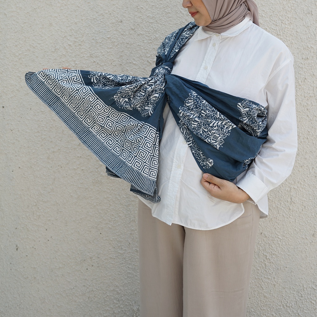 kain jarik/gendongan batik cap - blue denim