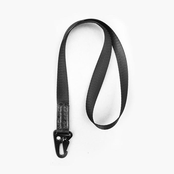 

Bds Leather Id Holder And Lanyard Rope