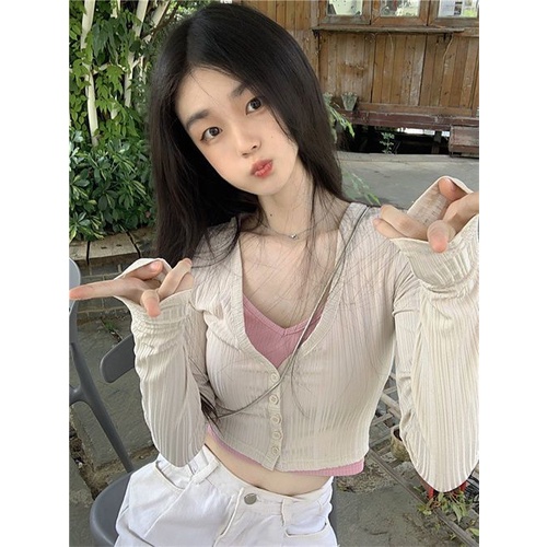 Red Manis dan pedas ejaan ganda palsu dua potong jaket pendek pakaian musim gugur wanita dengan warna kontras, pinggang tinggi, ramping dan kecil, T-shirt lengan panjang chic dan serbaguna