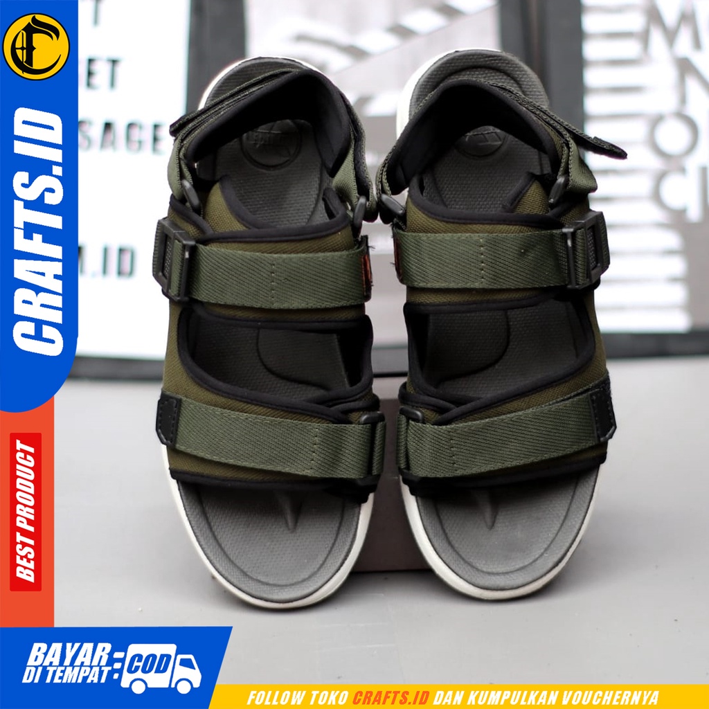 Sandal Casual Pria Sendal Gunung Pria Travelling Crafts Undertucker