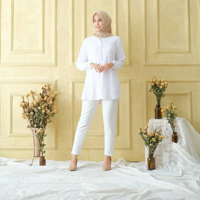Promo - Blouse Wanita Lengan Panjang Hitam Putih Busui / Atasan Muslim Hasna - Clear White, M - Sedi