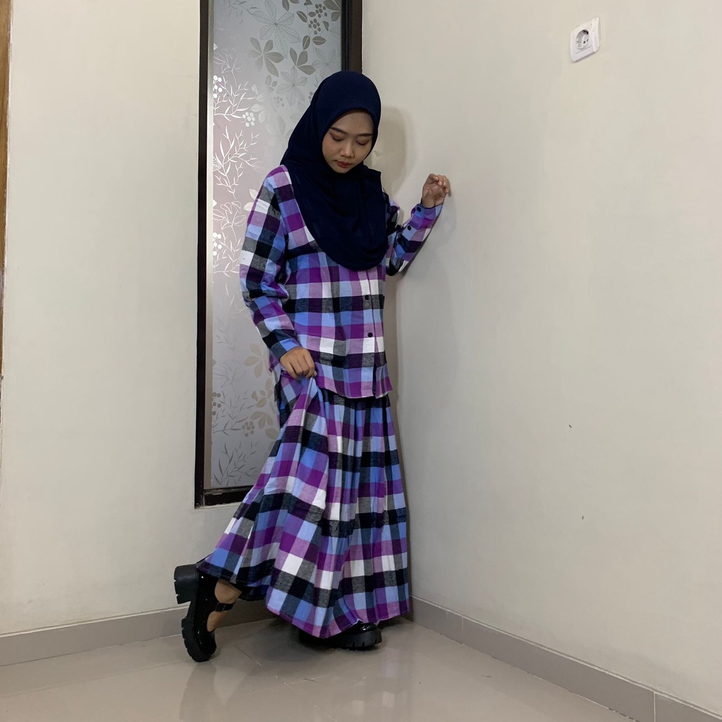 Flanel One Set by Hijabylo