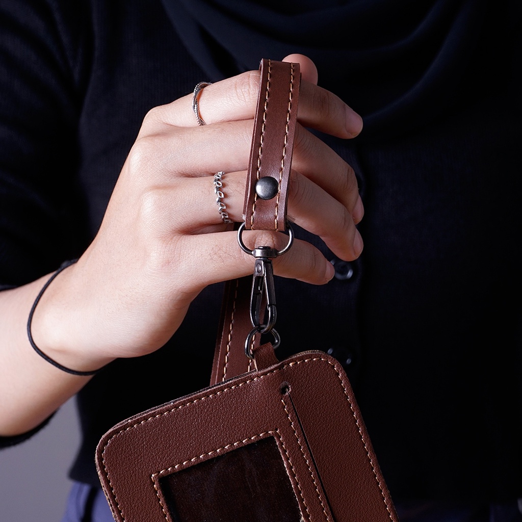 CARD HOLDER/ID CARD MODEL SIMPLE ENT02