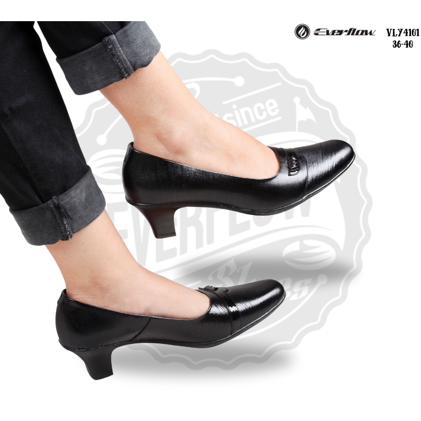 ☀ EVERFLOW ☀ Sepatu Kerja Wanita Medium Heels 5cm Kulit Asli