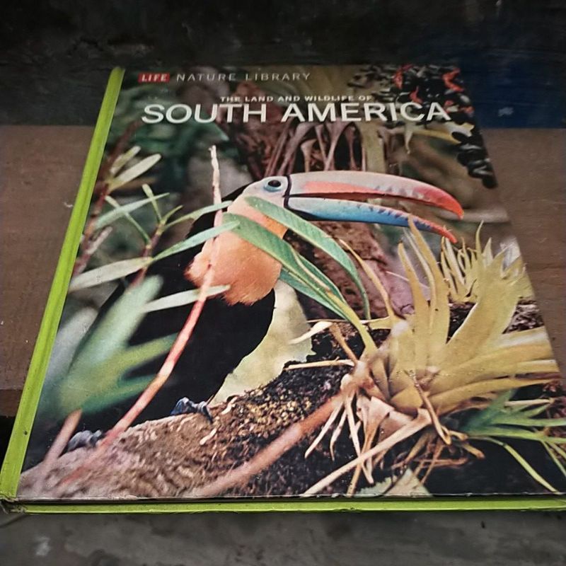 

buku the land and wildlife of south America