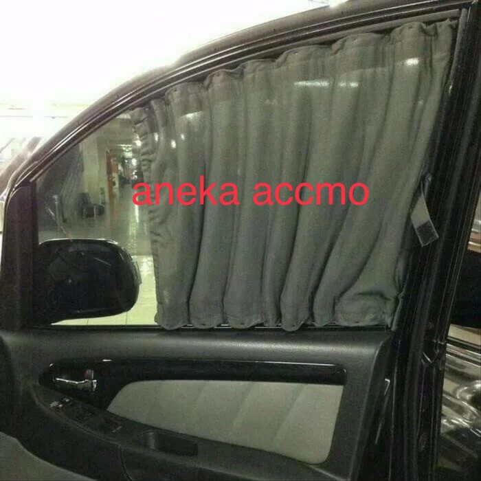 Horden / Tirai Mobil Toyota Innova