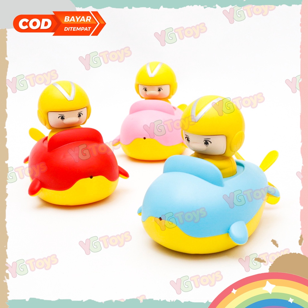 YGtoys Mainan Mandi Anak Kapal Bergerak dan Menembak Dapat Menyemprot Semprot Air Wind Up Toys