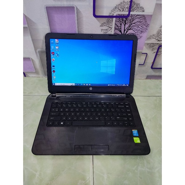 Laptop HP 14-r103TX Intel Core i3-4030U (Ram 8GB/HDD 500GB)