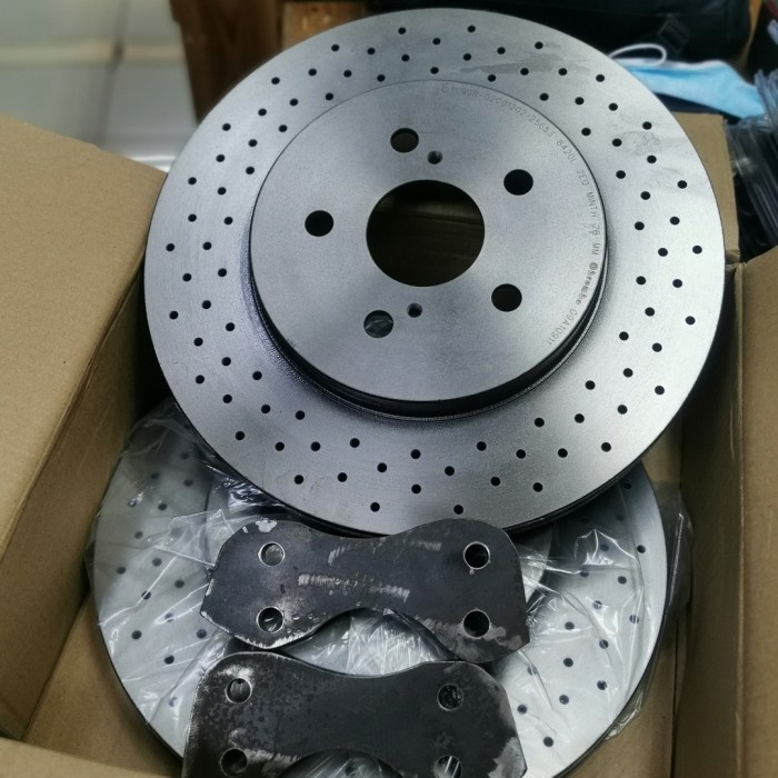 Terlaris Rotor Brembo 320Mm Plus Braket Innova
