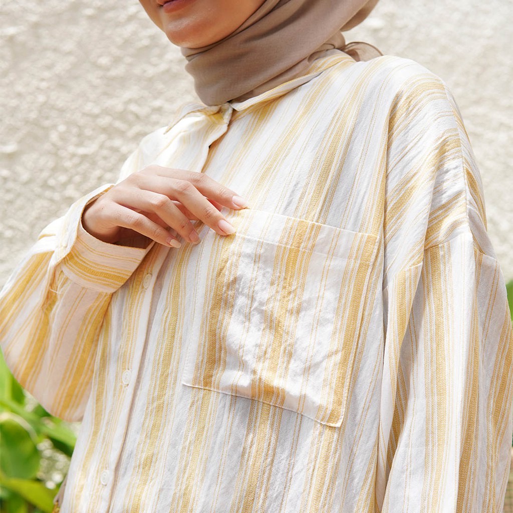 Ms Daisy Angelica Crinkled Cotton Oversized Shirt Baju Atasan Kemeja Wanita Kasual Muslim Korea