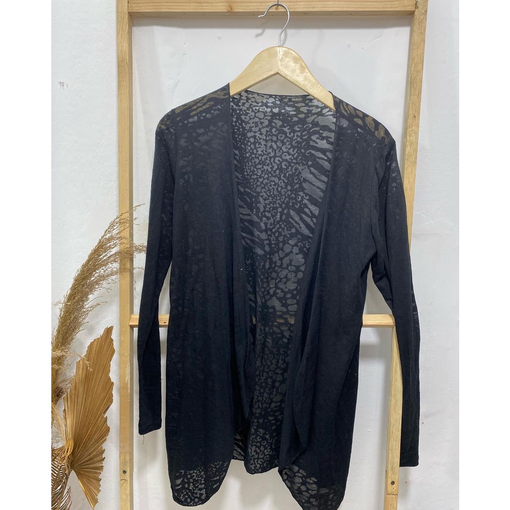 Baju Cardigan Loreng Wanita Hitam