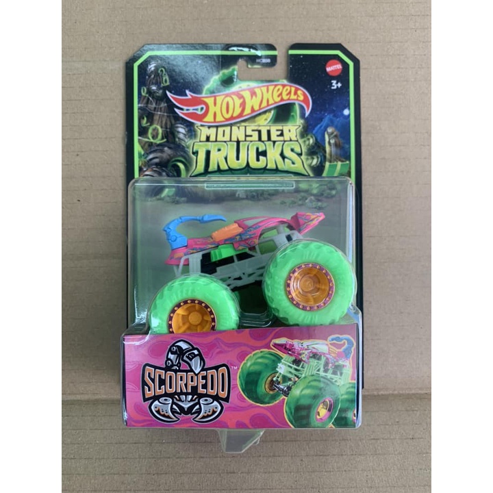 Hotwheels Monster Trucks Glow in the Dark Scorpedo