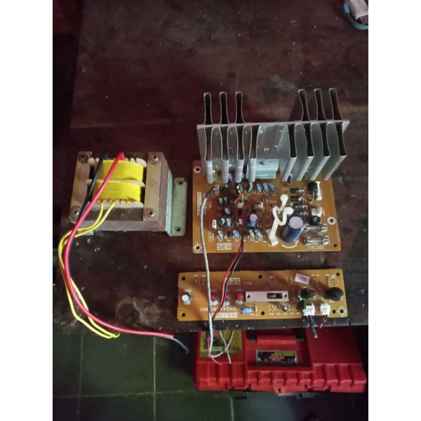 Mesin Subwoofer Polytron psw600