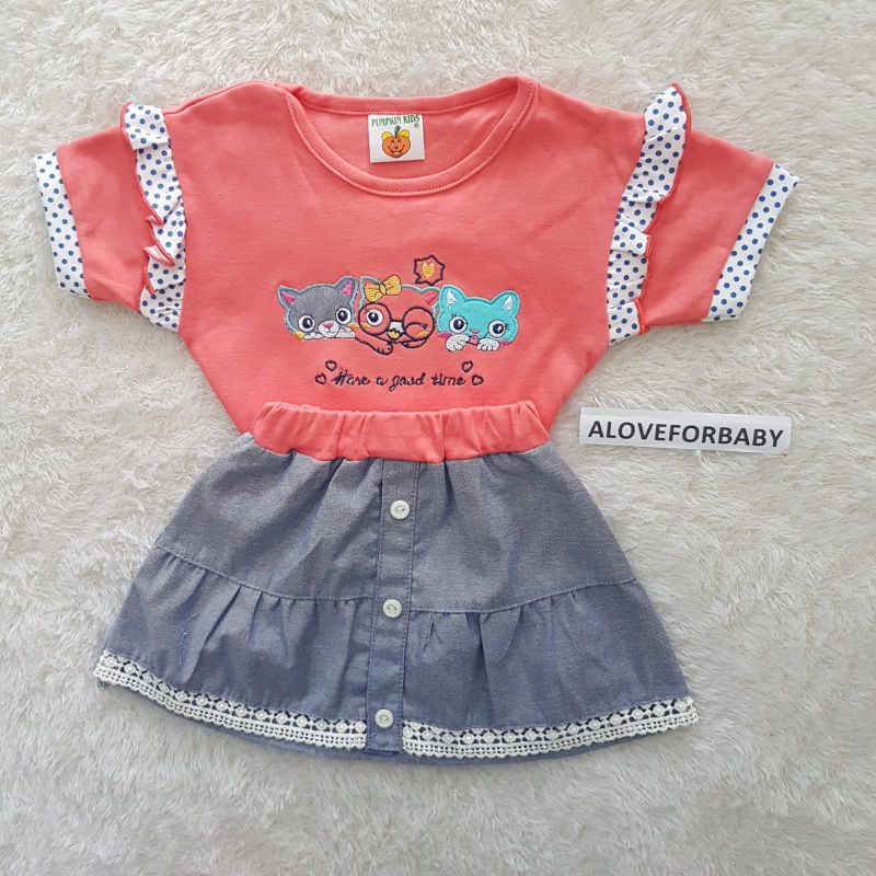 Setelan Bayi kucing rok lucu set