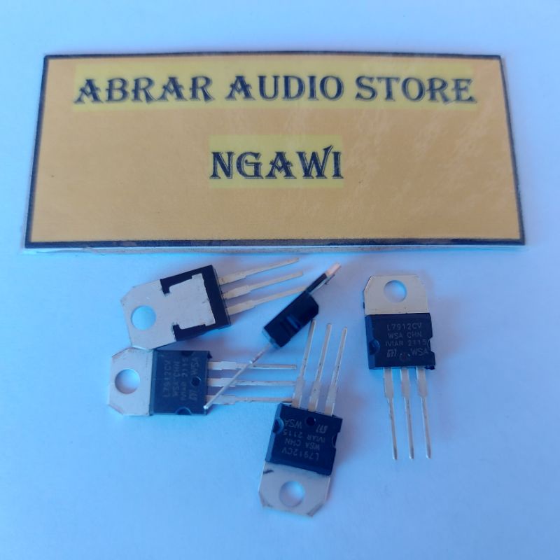 IC Transistor 7912 Regulator L7912 ST Bagus