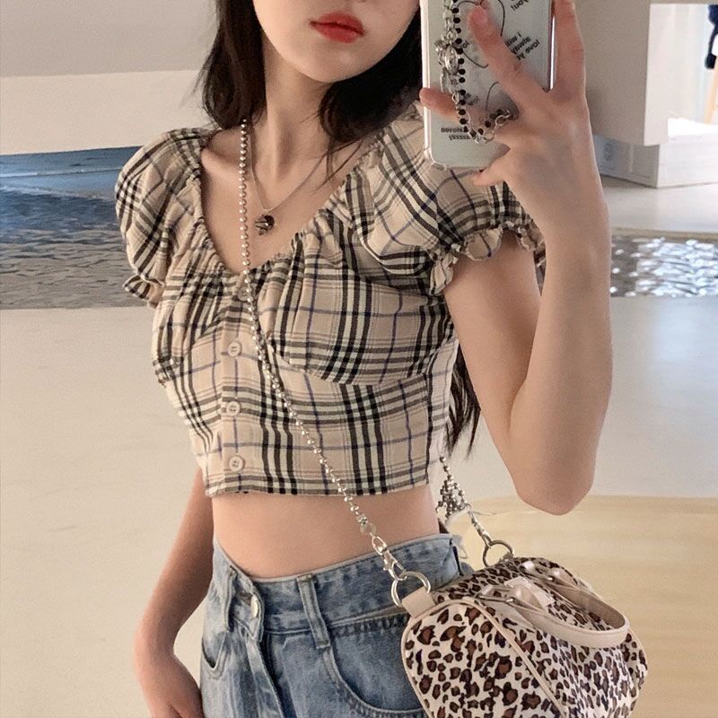 Red Retro Kotak-kotak Manis dan Pedas Pusar Crop Top Kemeja Wanita Puff Sleeve Off-Shoulder Tulang Selangka Crop Top 2022 Musim Panas produk Baru
