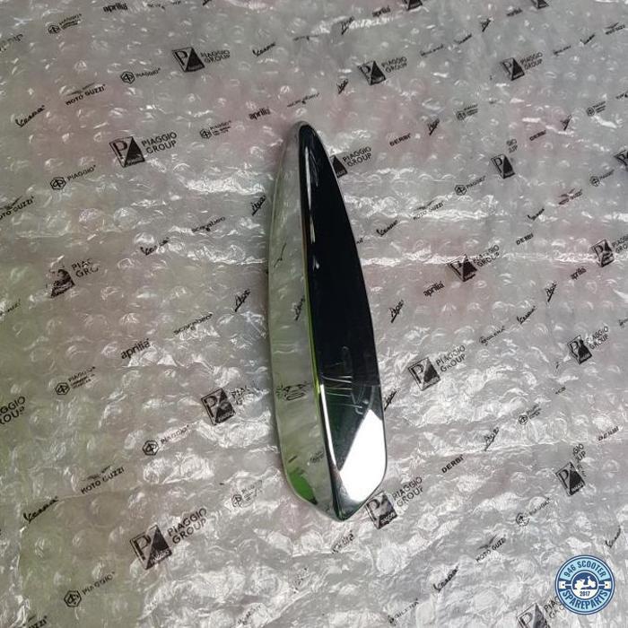 Crest/Jengger Spakbor Depan Vespa Primavera