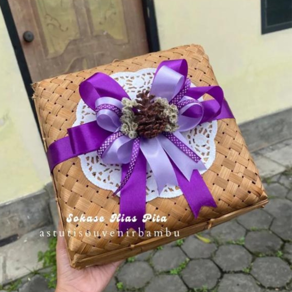SOKASE HIAS PREMIUM PITA / sokase bambu / box seserahan/ kotak hantaran/ besek kaki/ box bambu