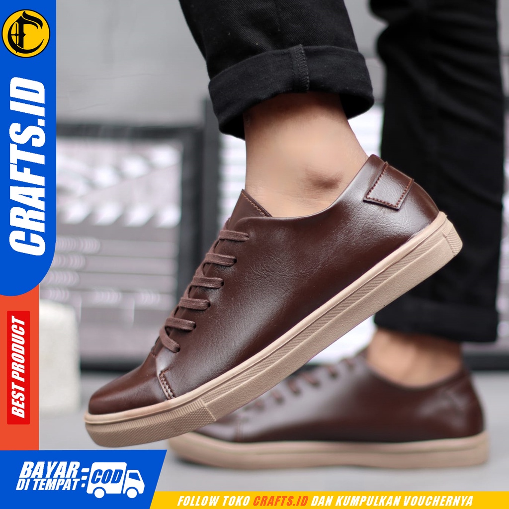 Sepatu Casual Sneakers Tali Pria Crafts Chizuru