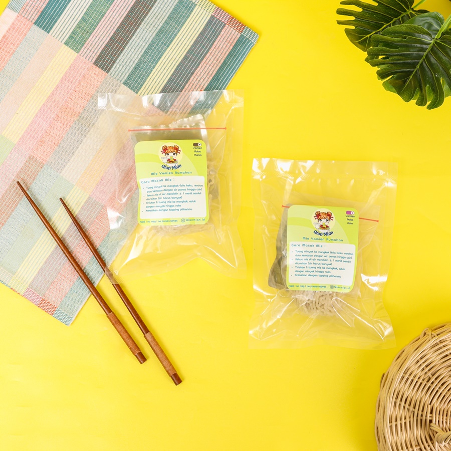 

Yamien Polos Qian Mian - Bakmie Polos Frozen Halal Lezat / Mie Frozen No MSG / Bakmi Mi Bakmie