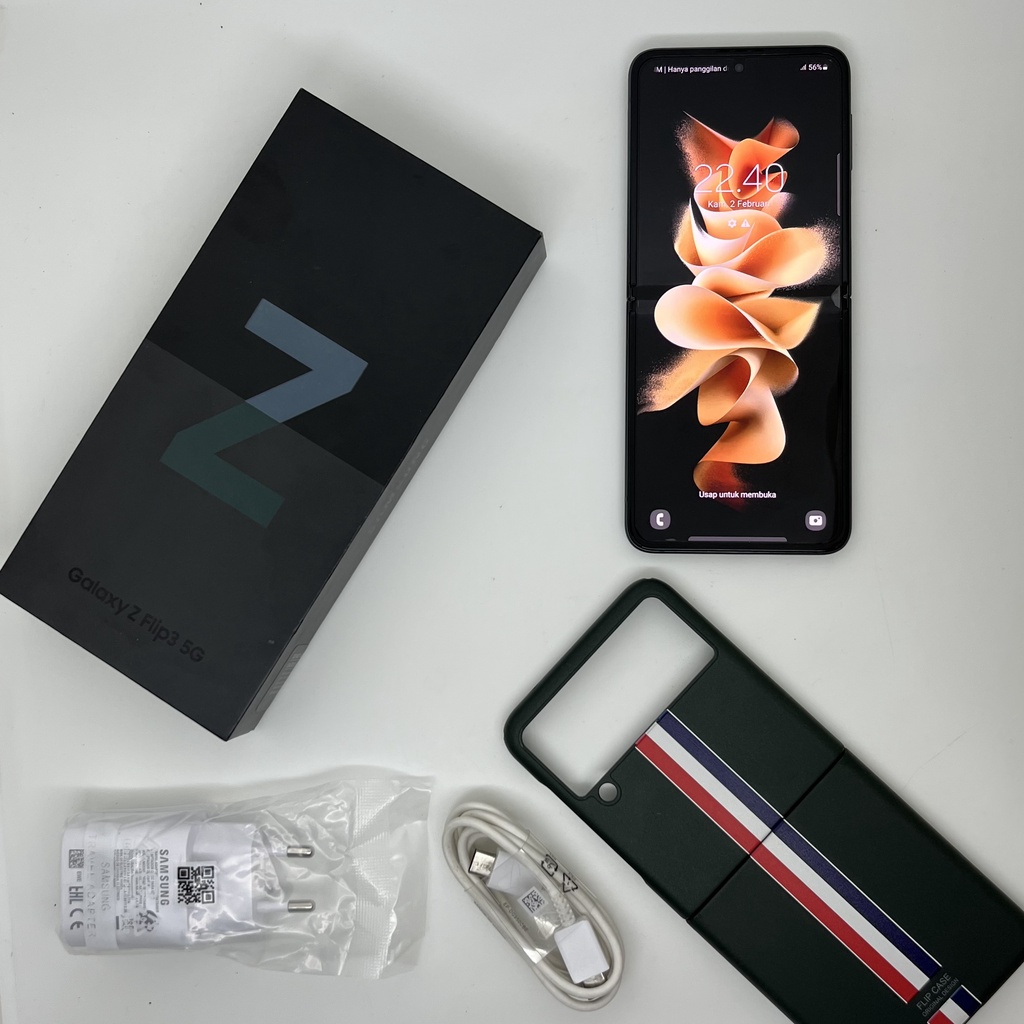 Samsung Z Flip 3 5G RAM 8/256 GB SEIN