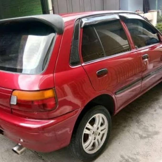 Spoiler Toyota Starlet Kapsul Dengan Lampu