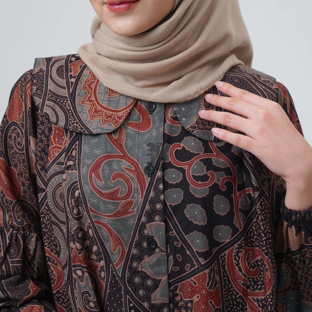 FITTINGROOM11 Batik - Harika Blouse New