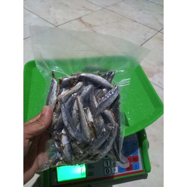

ikan layang rebus /gerih rebus