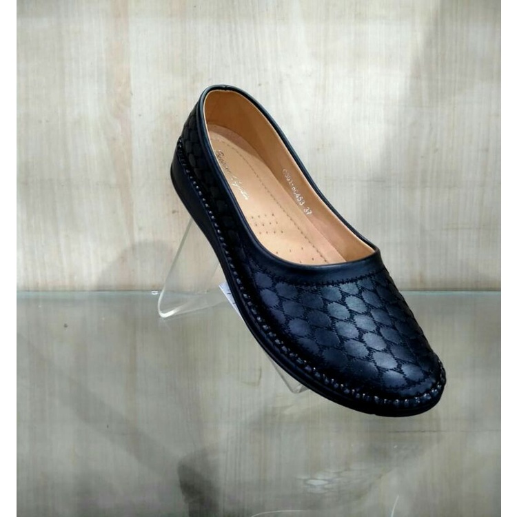 Sepatu Wanita Bettina BC453 Hitam