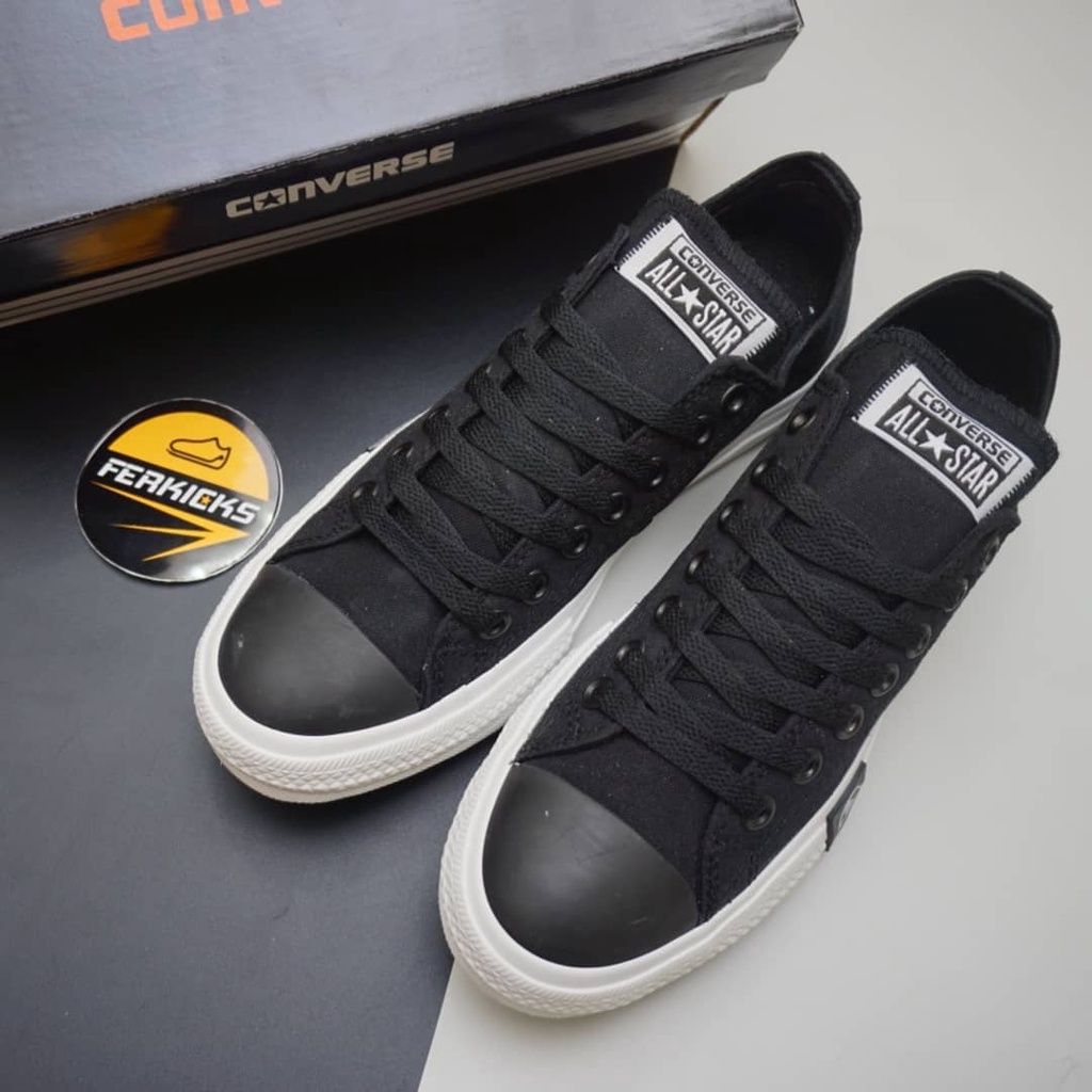 Sepatu CONVERSE - CT 2 Undefeated Low Sneakers Premium Quality/sepatu converse terlaris.