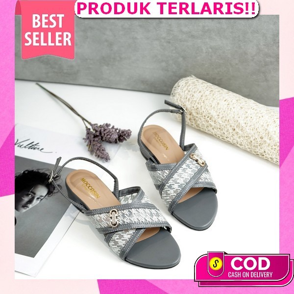 Sepatu Hak 3Cm Bustong Slingback Krem & Black Ujung Lancip Big Jumbo 41.42.43.44.45 Heels Wanita Kon