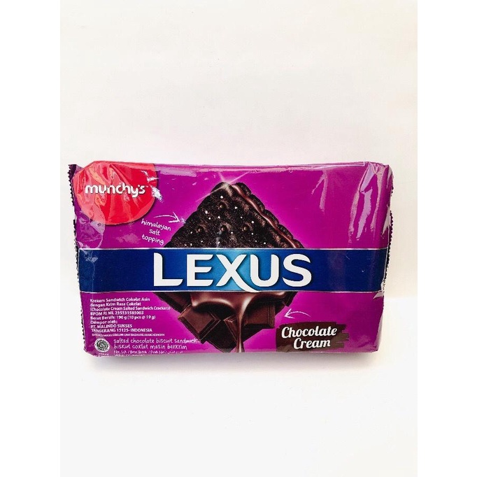 

Munchy's Lexus Sandwich Cracker Chocolate Cream Himalayan Salt Topping