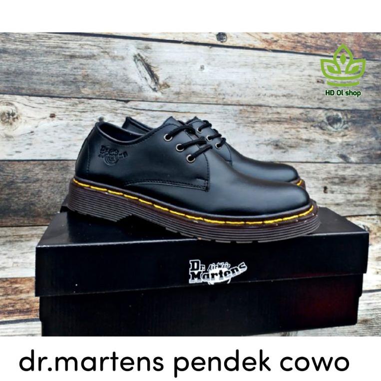 PALING DICARI FREE BOX DR MARTENS DOKMAR PENDEK 3 HOLE DOCMART KASUL PRIA HADE UK 38-45
