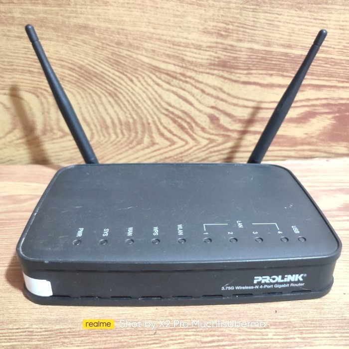 Prolink WNR1008 3.75G Wireless-N-4-port gigabit router