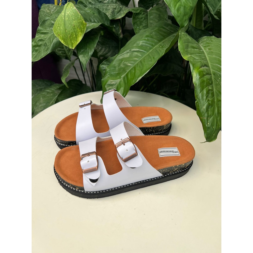 Sandal kasual pria/wanita volkerfootwear asska putih