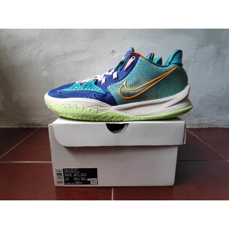 Sepatu Basket Nike Kyrie Low 4 Original