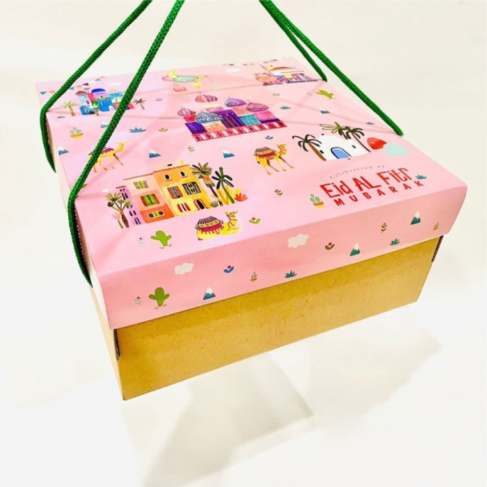 

Box Kotak Kue Cake Kardus Kemasan Hampers Lebaran Ukuran 25X25X12 Cm 084