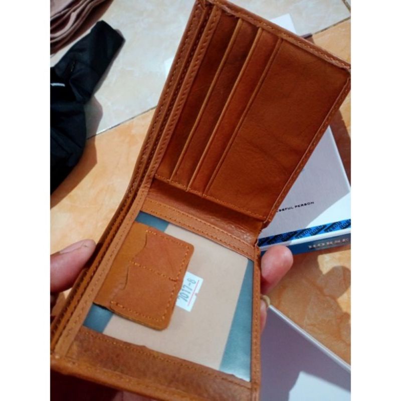 Dompet pria kulit