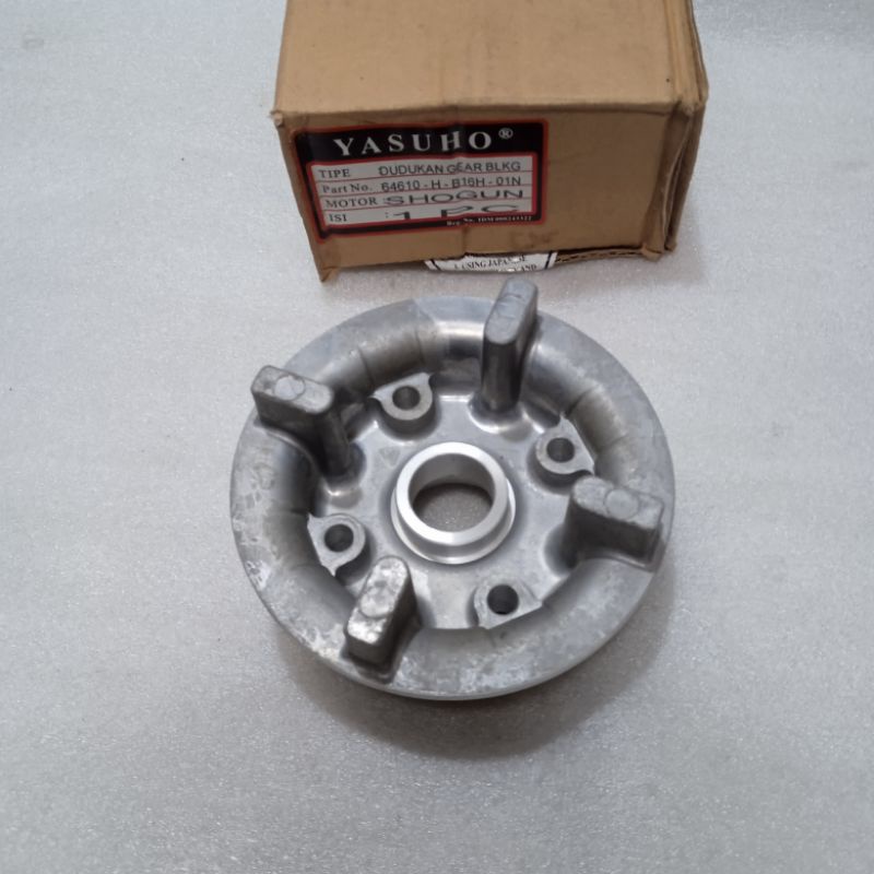 Dudukan gear belakang Shogun Shogun 125 smash RC 100