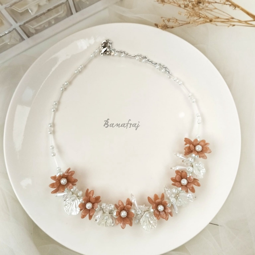 KALUNG DAILY HIJAB / CRYSTAL BEADS NECKLACE